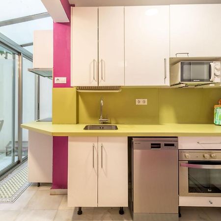 Goles Courtyard With Parking By Valcambre Apartment Севиля Екстериор снимка